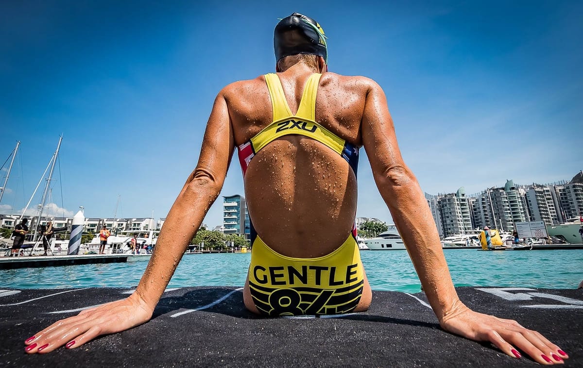 Pós-treino: Shake Iogurte; Banana e Morango