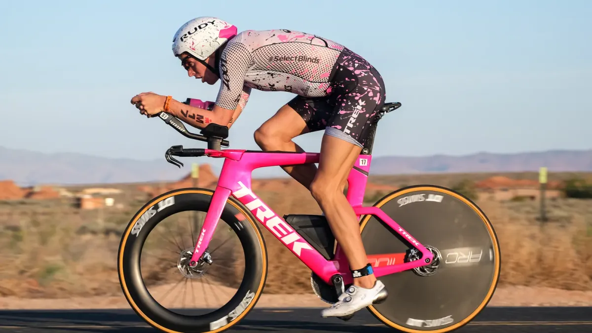 Sam Long interrompe seus treinos