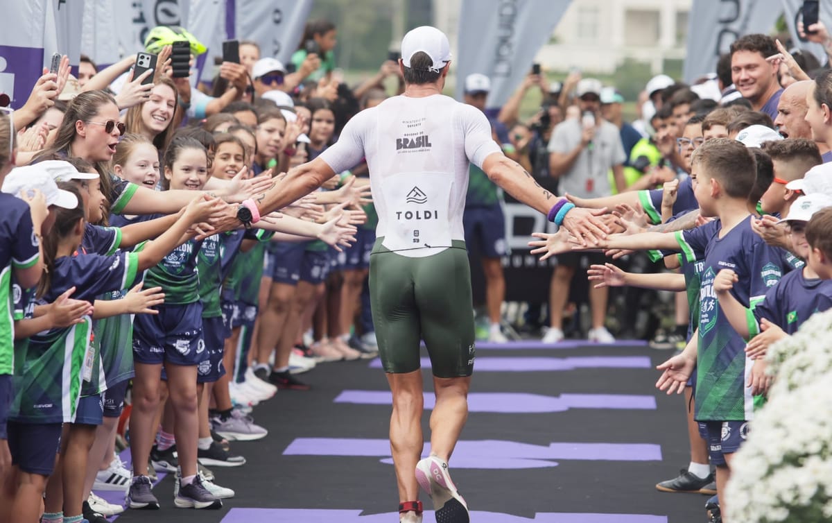 Toldi e Pâmella vencem IM70.3 Curitiba