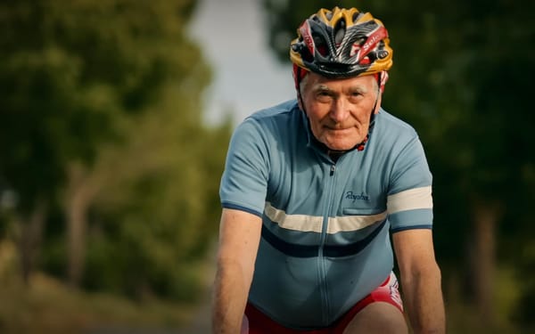 Documentário: O Ciclista de 90 anos