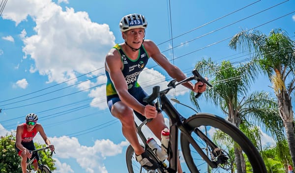 Teixeira e Luma conquistam o Brasileiro de Triathlon Standard em Holambra