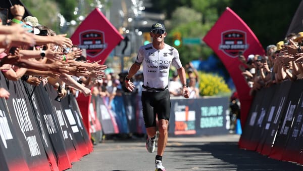 Lionel Sanders e Jackie Hering vencem o 70.3 Dallas. Vittoria é a 6ª colocada