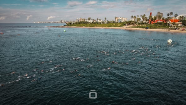 Copa Nordeste de Triathlon consagra campeões em Salvador sob o ritmo do Olodum