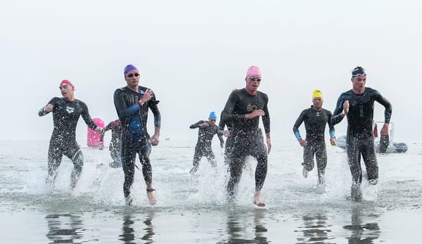 Blummenfelt e Matthews vencem em Geelong